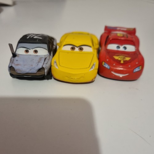 Bundle three disney - bundle, of